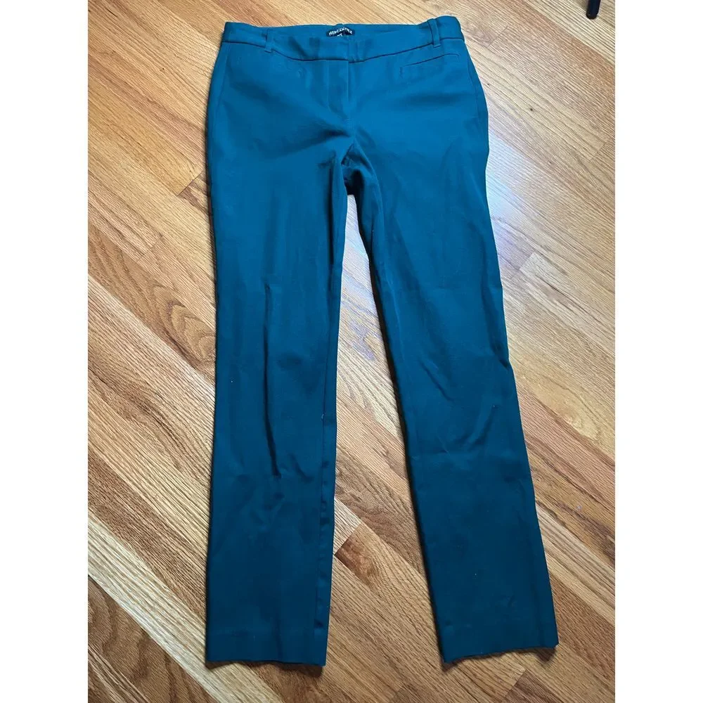 J.Crew Mercantile forest green chinos size 6 R straight leg trouser closure